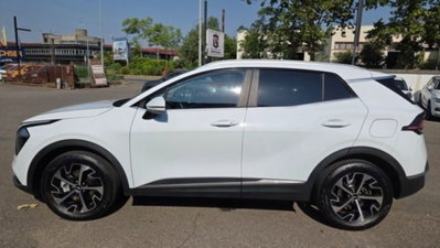 Kia Sportage 1.6 tgdi mhev Style 160cv mt (3)