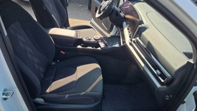 Kia Sportage 1.6 tgdi mhev Style 160cv mt (7)