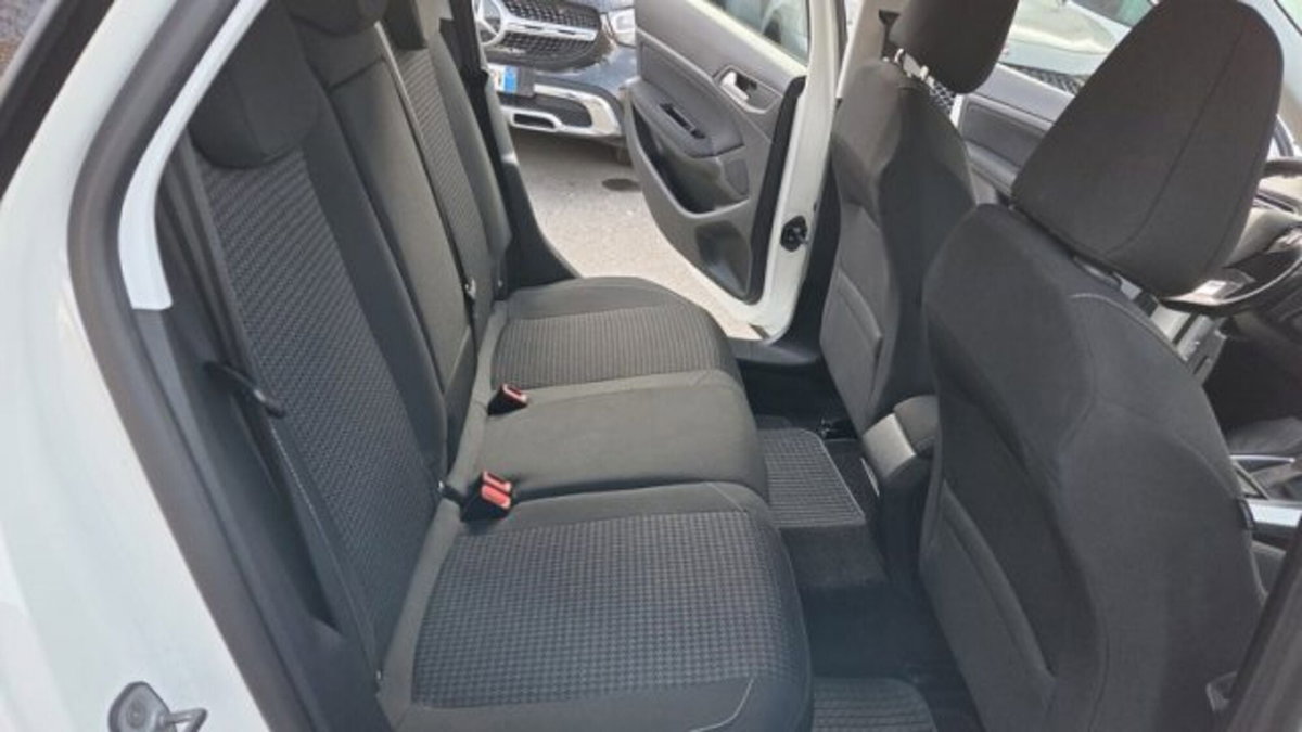 Peugeot 308 SW 1.5 bluehdi Business s&s 130cv eat8 (8)