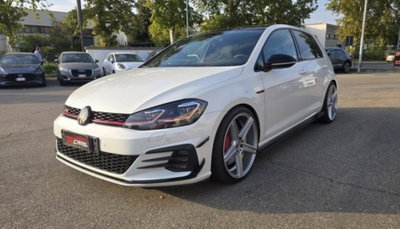 Volkswagen Golf 2.0 tsi GTI MT Ultimate 245cv (4)