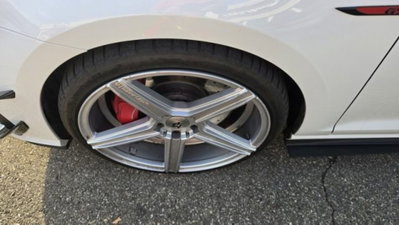 Volkswagen Golf 2.0 tsi GTI MT Ultimate 245cv (5)