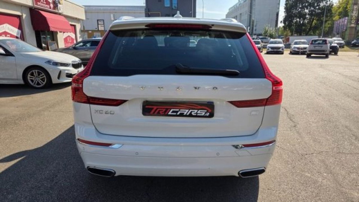 Volvo XC60 T6 Recharge AWD Plug-in Hybrid Inscription (4)