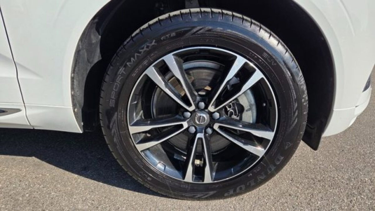 Volvo XC60 T6 Recharge AWD Plug-in Hybrid Inscription (6)