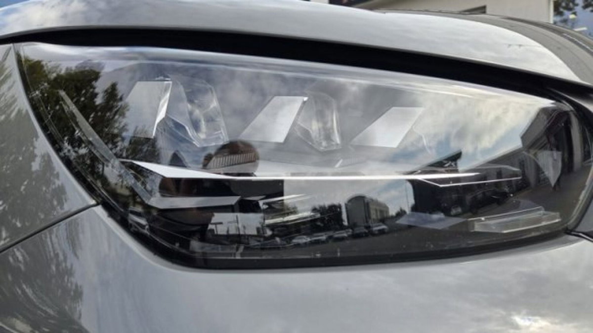 Peugeot 2008 PureTech 130 S&S EAT8 GT Pack (8)
