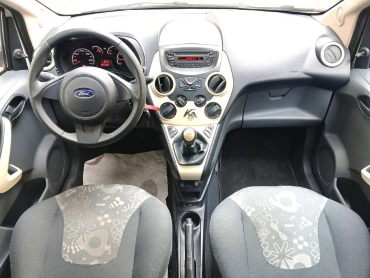 Ford Ka 1.2 8V 69CV (10)