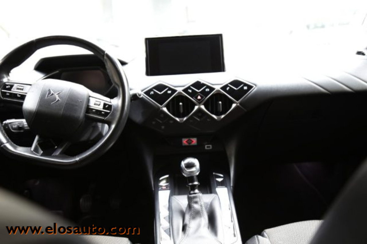 Ds DS 3 DS 3 Crossback PureTech 100 So Chic (13)