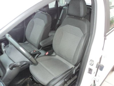 Opel Crossland 1.5 ECOTEC D 120 CV Start&Stop aut. Design & Tech (8)