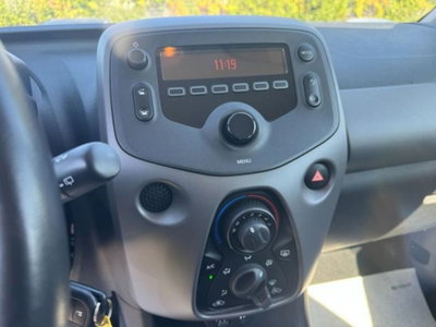 Peugeot 108 72 5 porte Style (10)