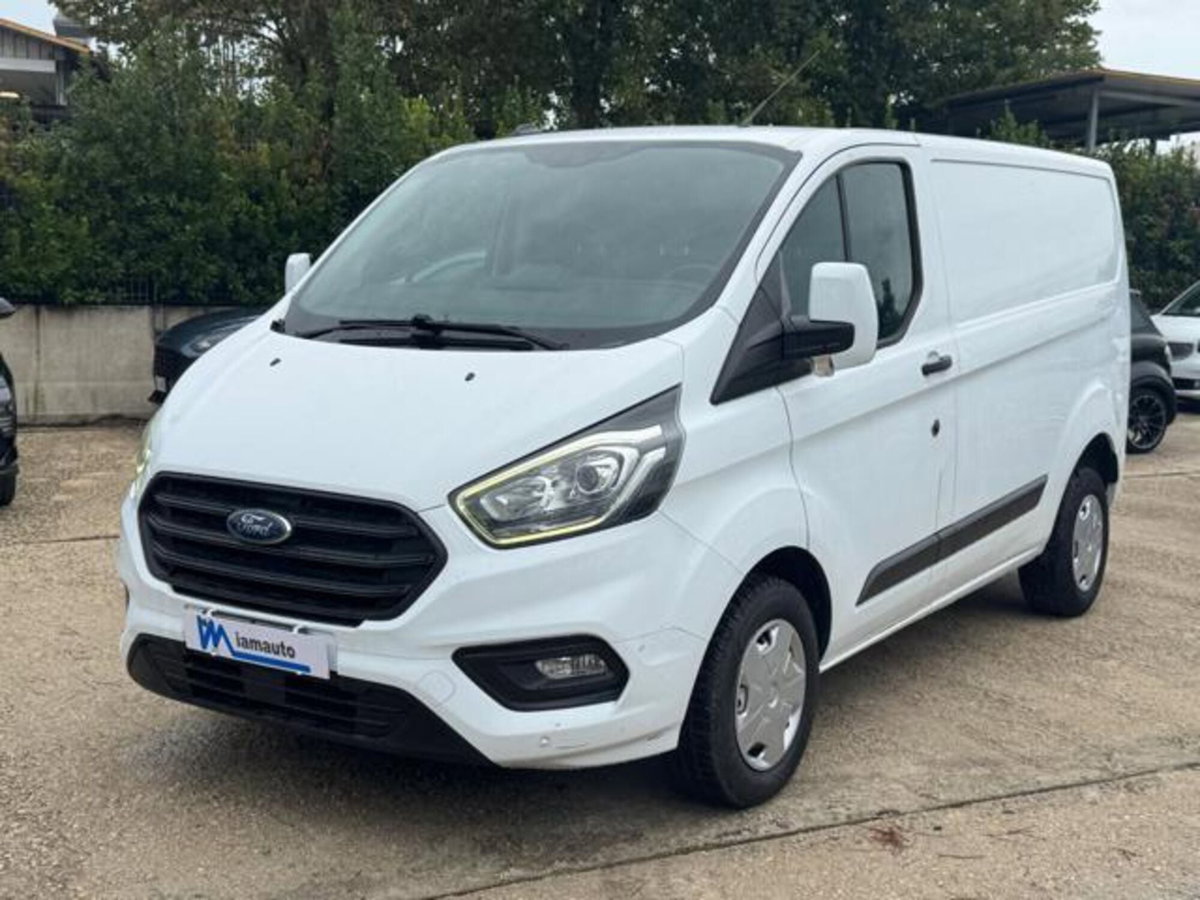Ford E-Transit Custom Furgone e Transit custom V710 340 64kWh 218cv Titanium L2H1