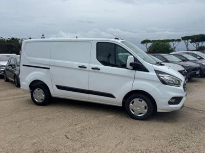 Ford E-Transit Custom Furgone e Transit custom V710 340 64kWh 218cv Titanium L2H1 (2)