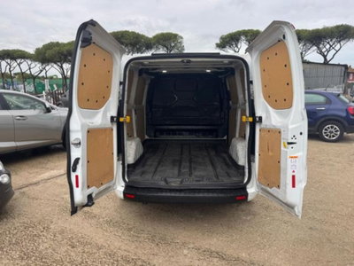 Ford E-Transit Custom Furgone e Transit custom V710 340 64kWh 218cv Titanium L2H1 (4)