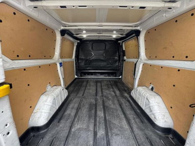 Ford E-Transit Custom Furgone e Transit custom V710 340 64kWh 218cv Titanium L2H1 (5)
