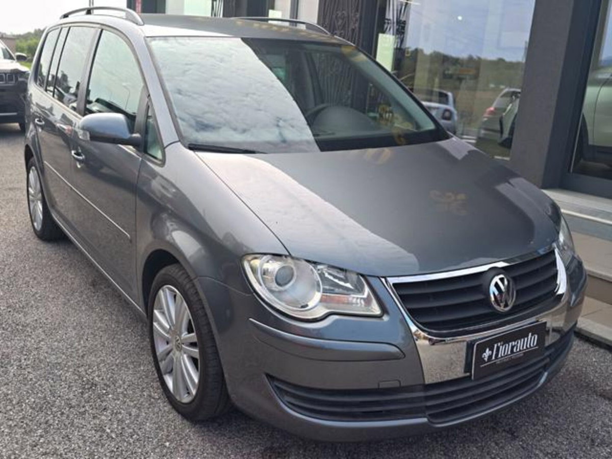 Volkswagen Touran TDI 105CV DPF Highline (2)