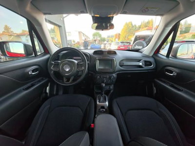Jeep Renegade 1.3 T4 DDCT Limited (12)