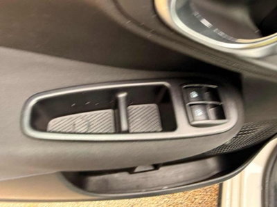 Fiat 500L 1.4 95 CV Mirror City Cross (12)