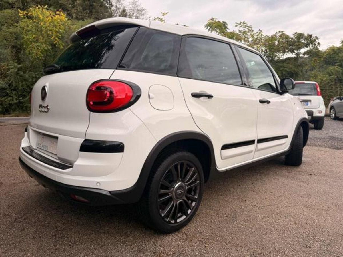 Fiat 500L 1.4 95 CV Mirror City Cross (19)