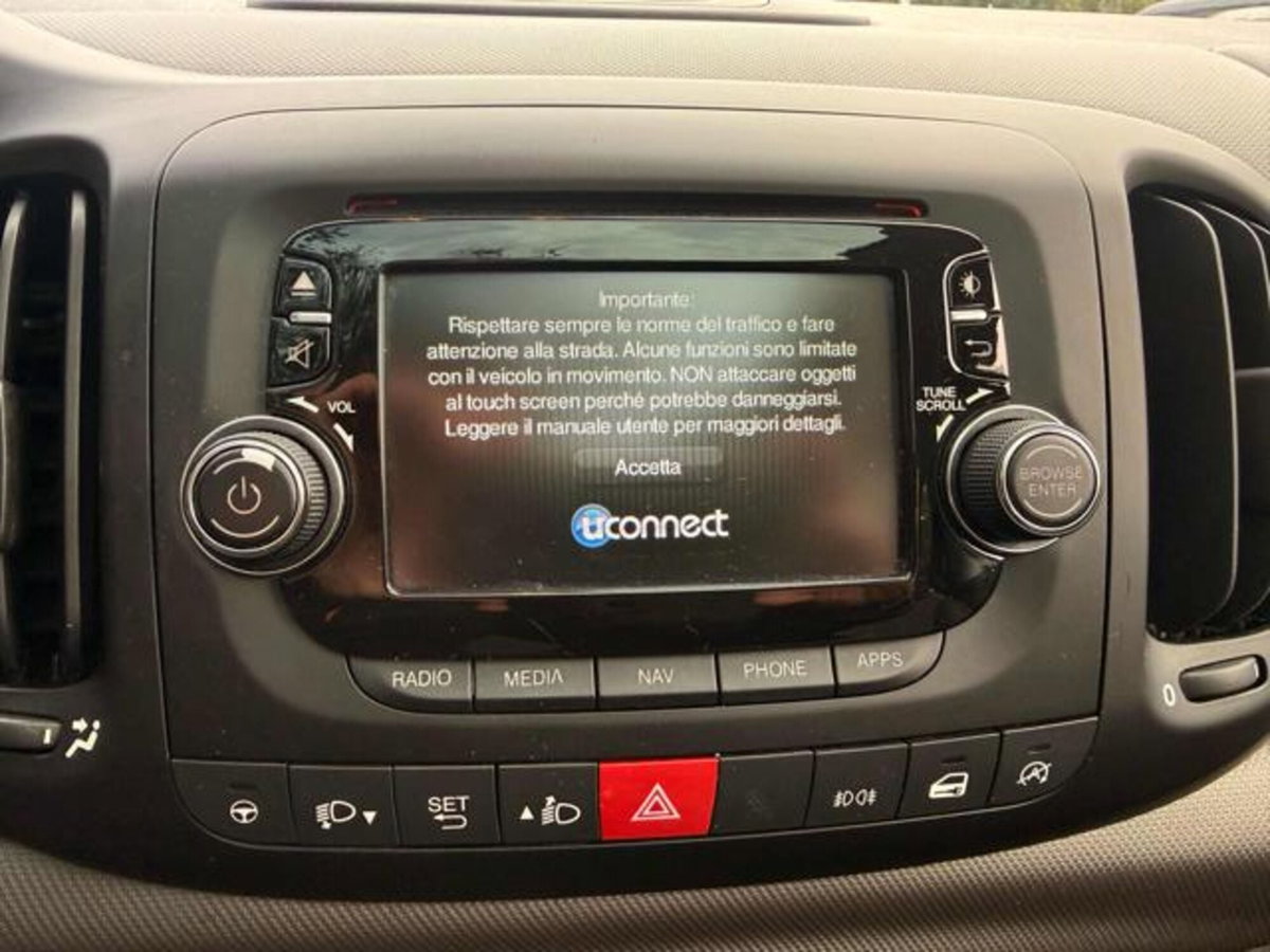 Fiat 500L Living 1.6 Multijet 120 CV Lounge (4)