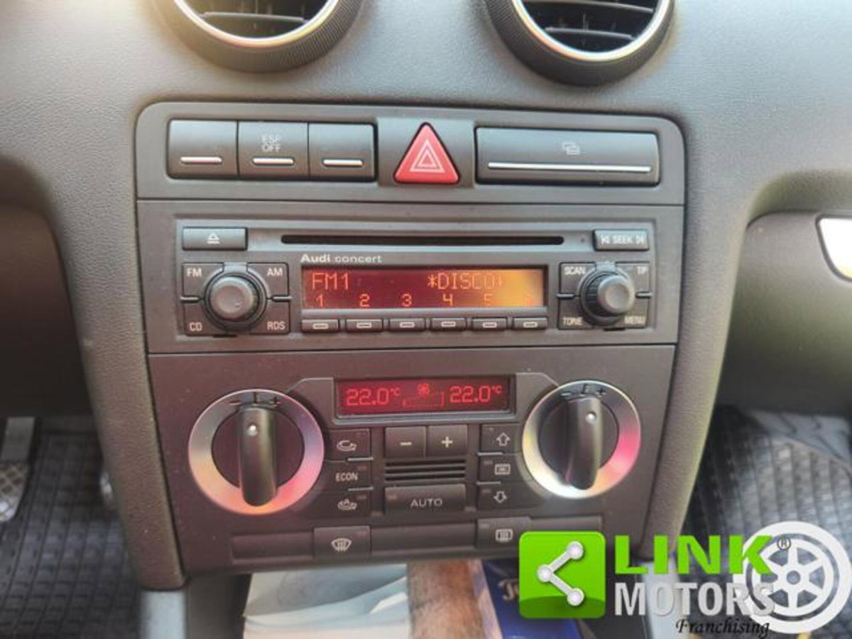Audi A3 Sportback 2.0 TDI F.AP. Ambiente (13)