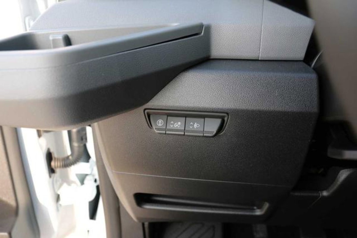 Nissan Interstar Cabinato fwd 35 2.0 dci 150cv L2 N Connecta (10)