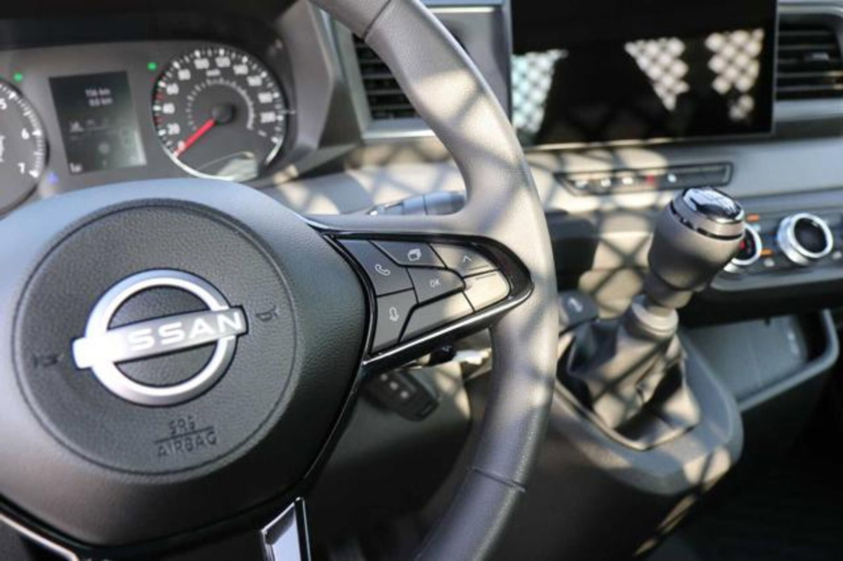 Nissan Interstar Cabinato fwd 35 2.0 dci 150cv L2 N Connecta (12)