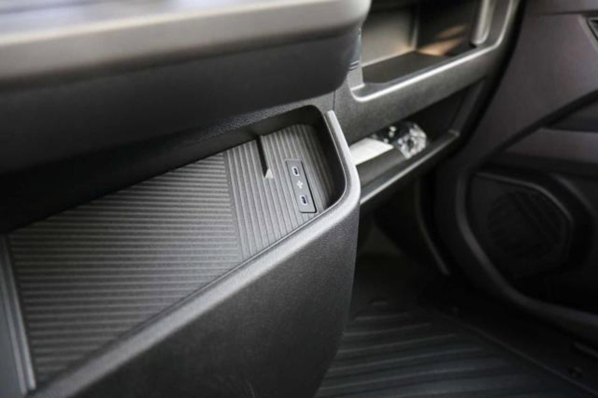 Nissan Interstar Cabinato fwd 35 2.0 dci 150cv L2 N Connecta (18)