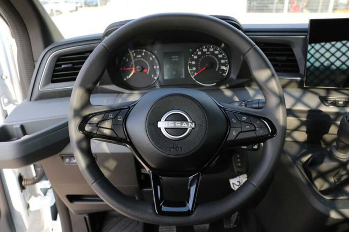 Nissan Interstar Cabinato fwd 35 2.0 dci 150cv L2 N Connecta (19)