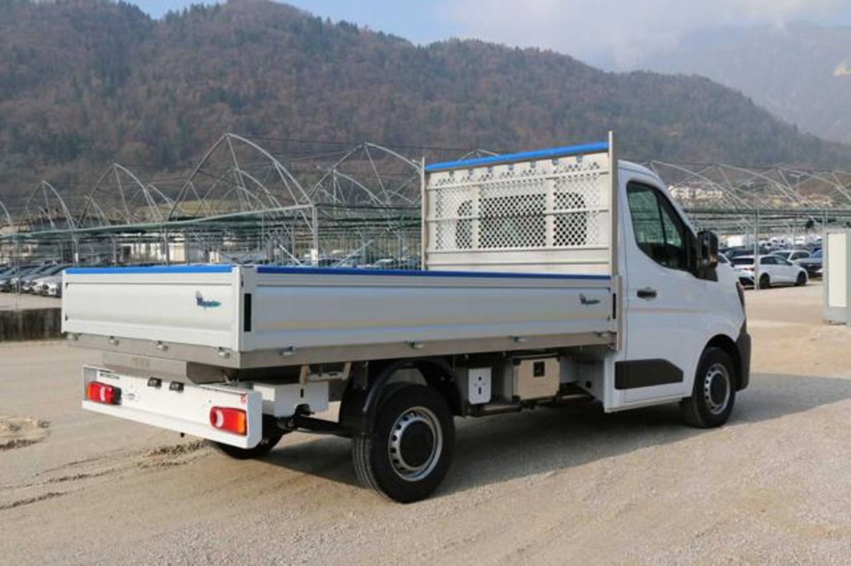 Nissan Interstar Cabinato fwd 35 2.0 dci 150cv L2 N Connecta (3)
