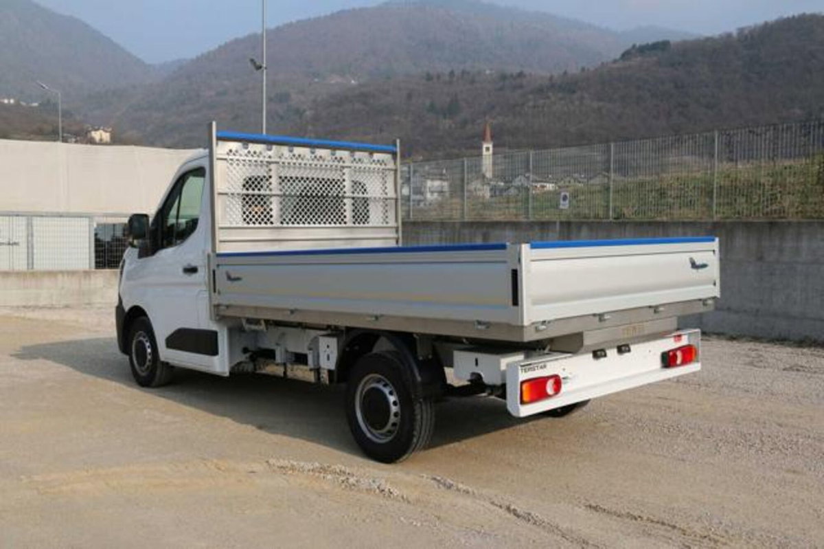 Nissan Interstar Cabinato fwd 35 2.0 dci 150cv L2 N Connecta (4)