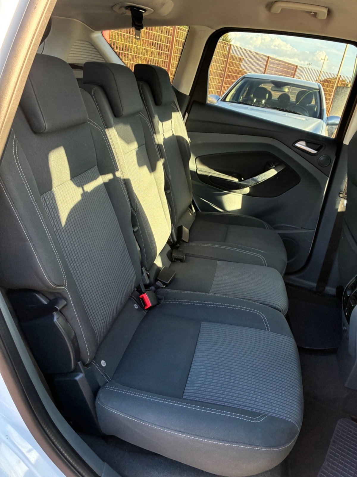 Ford C-Max 1.6 TDCi 115CV Titanium (20)
