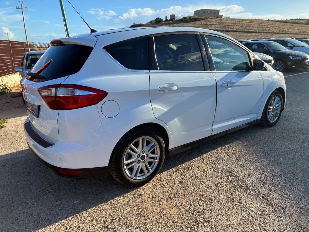 Ford C-Max 1.6 TDCi 115CV Titanium (6)