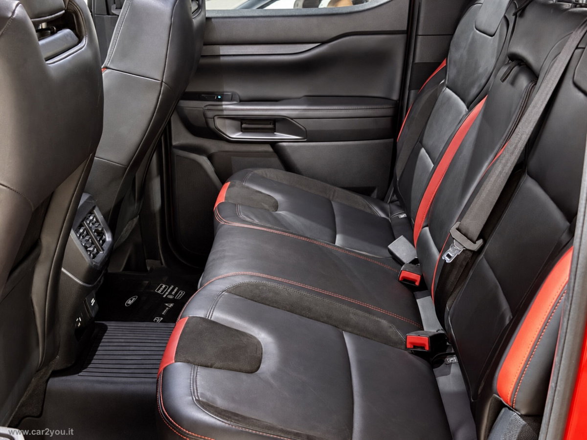 Ford Ranger Pick-up Raptor 3.0 ecoboost V6 292cv auto (16)