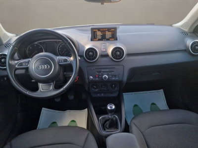 Audi A1 Sportback 1.6 TDI Attraction (14)