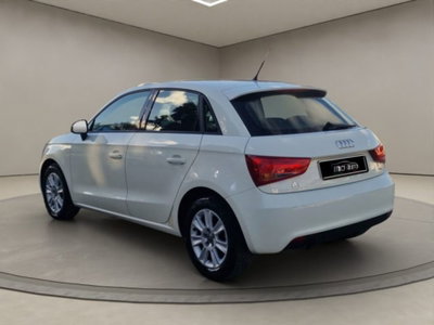 Audi A1 Sportback 1.6 TDI Attraction (3)