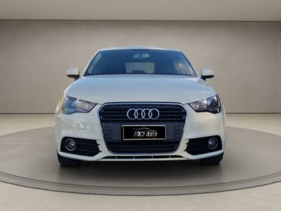 Audi A1 Sportback 1.6 TDI Attraction (8)