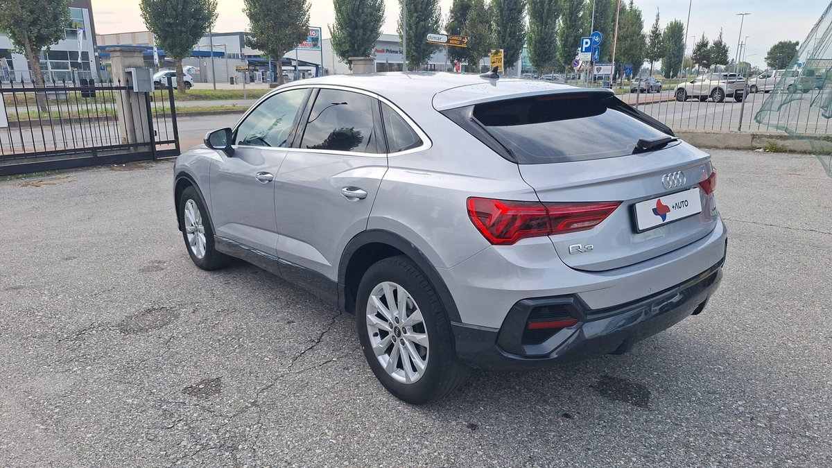 Audi Q3 Sportback 35 TDI quattro S tronic Business Plus (5)