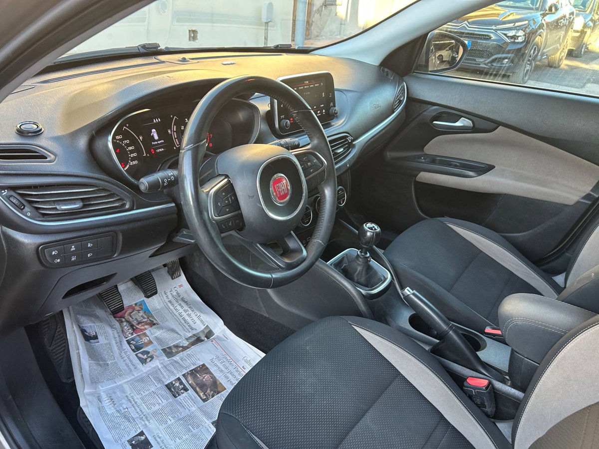 Fiat Tipo Tipo 1.4 T-Jet 120CV GPL 5 porte Lounge (18)
