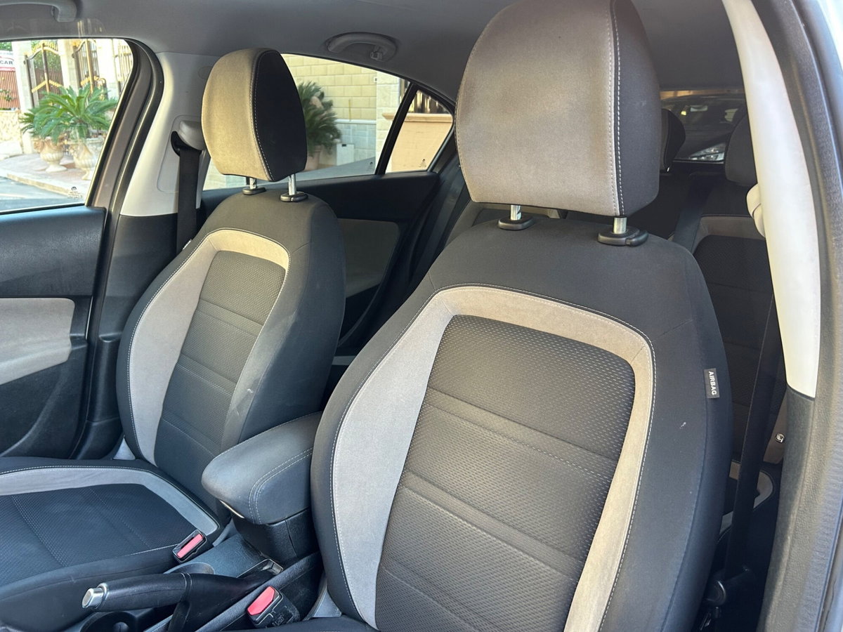 Fiat Tipo Tipo 1.4 T-Jet 120CV GPL 5 porte Lounge (20)