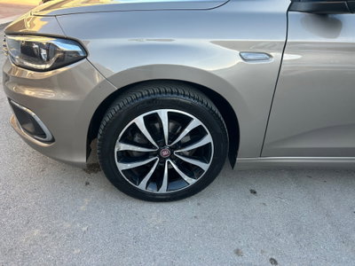 Fiat Tipo Tipo 1.4 T-Jet 120CV GPL 5 porte Lounge (7)