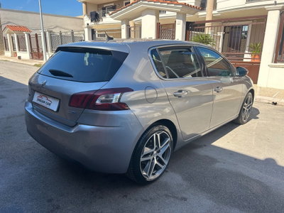 Peugeot 308 BlueHDi 120 S&S Allure (13)