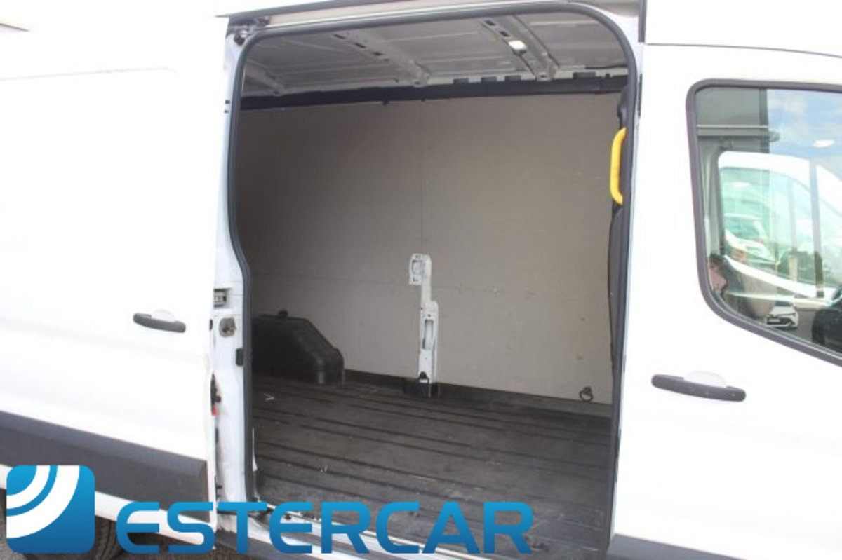 Ford Transit Furgone 350 2.0TDCi EcoBlue 130CV PL-TM Combi Trend N1 (9)