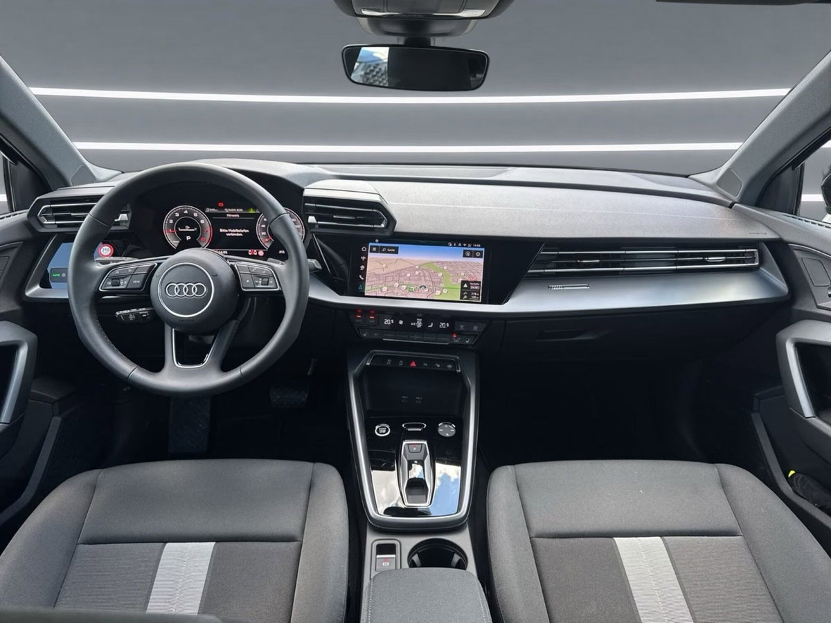 Audi A3 Sportback 30 TFSI S tronic Sport (2)