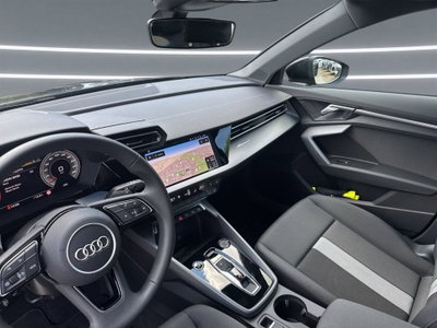 Audi A3 Sportback 30 TFSI S tronic Sport (6)