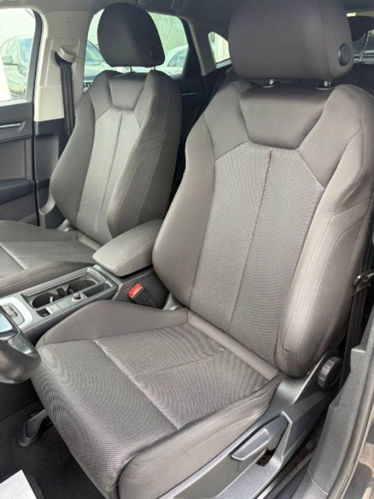 Audi Q3 Sportback 35 TDI quattro S tronic S line edition (12)