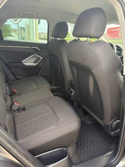 Audi Q3 Sportback 35 TDI quattro S tronic S line edition (15)