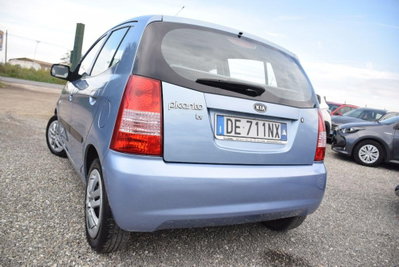 Kia Picanto 1.0 12V Urban (7)