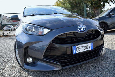 Toyota Yaris 1.5 Hybrid 5 porte Lounge