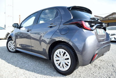 Toyota Yaris 1.5 Hybrid 5 porte Lounge (2)