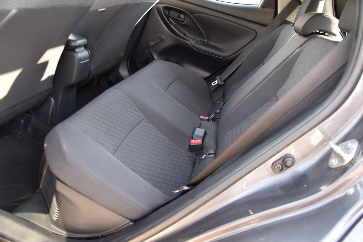 Toyota Yaris 1.5 Hybrid 5 porte Lounge (7)
