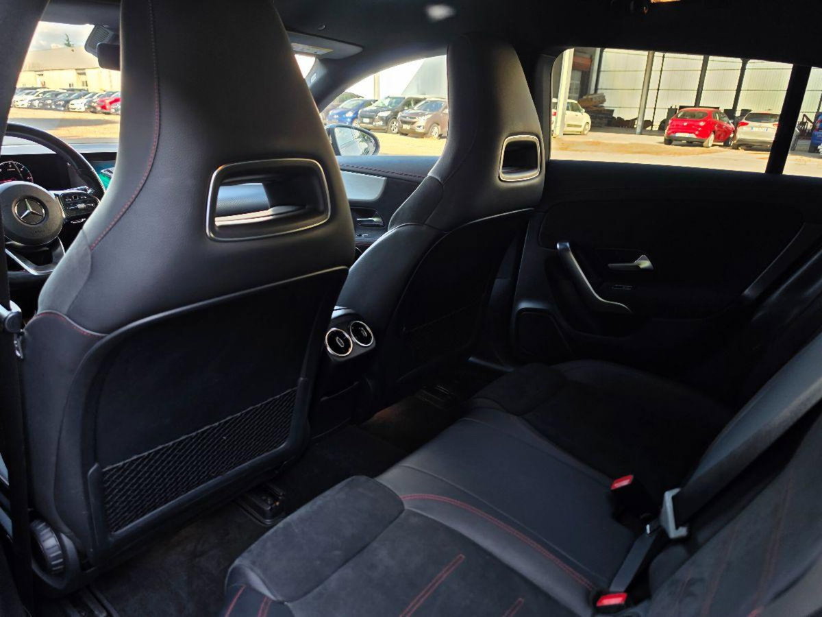 Mercedes-Benz CLA Shooting Brake 200 d Shooting Brake Premium (9)