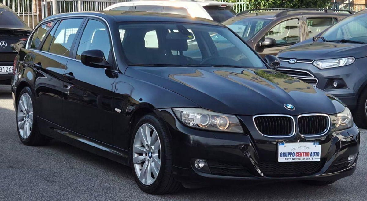 BMW Serie 3 Touring 330d cat  Futura (2)